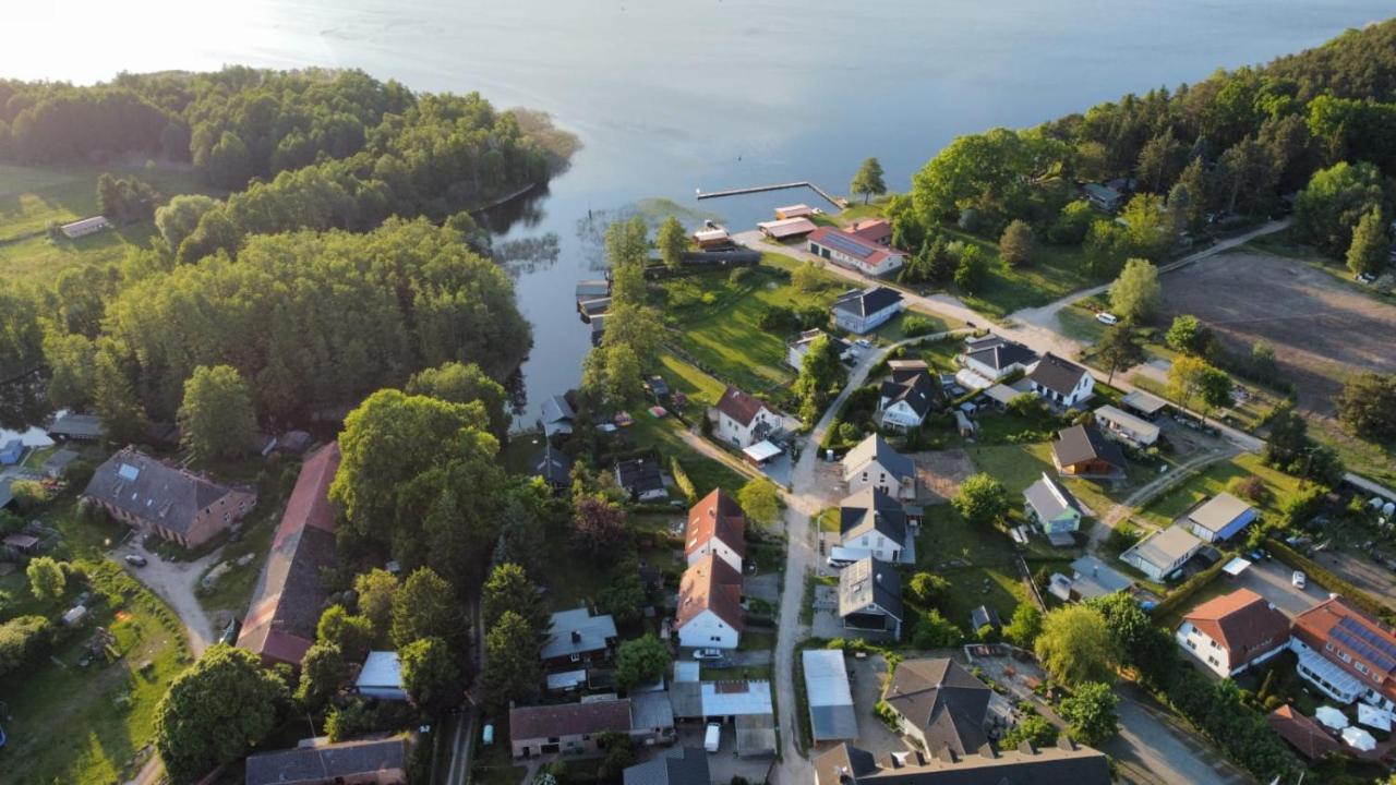 Zwei Seen Ferienhaus Canow Esterno foto
